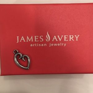 Delicate mothers love charm